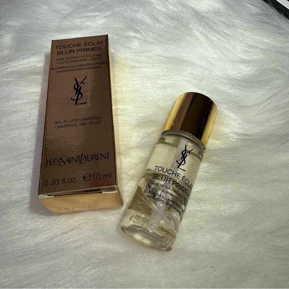 YSL Yves Saint Laurent Touche Eclat Blurring & Illuminating Primer